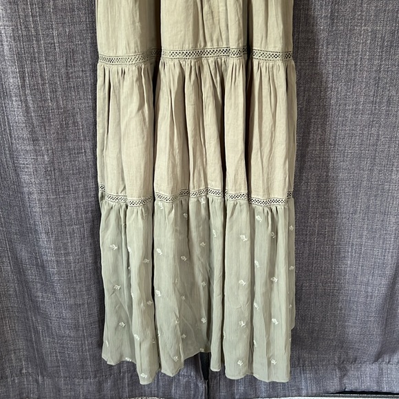 In loom three bird nest green overall dress maxi length size large - Picture 8 of 10